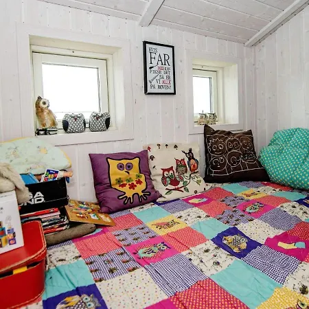 5 Person Holiday In Holiday home Hejls
