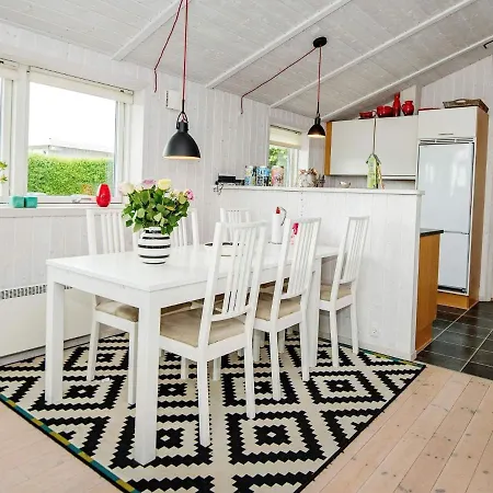 بيت للعطل 5 Person Holiday In