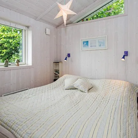 Holiday home 5 Person Holiday In *